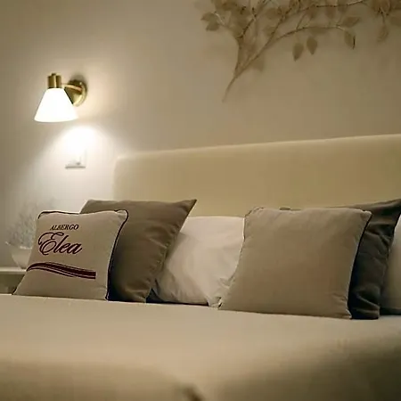 Elea Hotel 3*